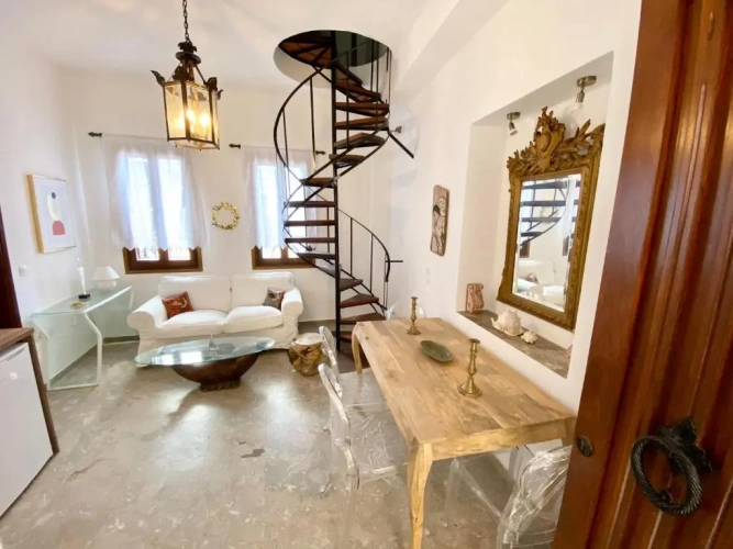2 Bedrooms Cottage