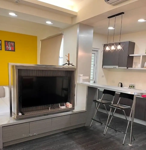Family Suite with balcony and with harbour view