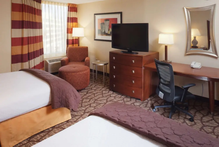 Doubletree Oak Ridge