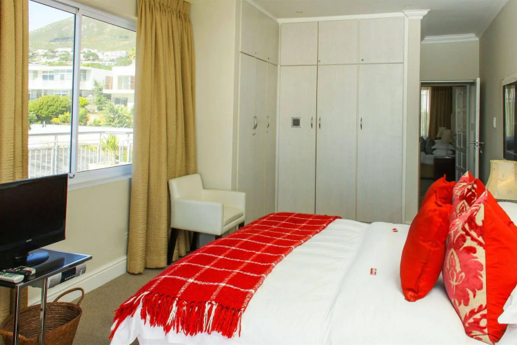 3 On Camps Bay