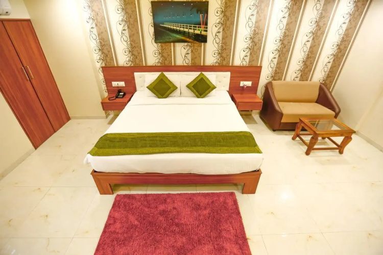 De grandeur hotel & banquets
