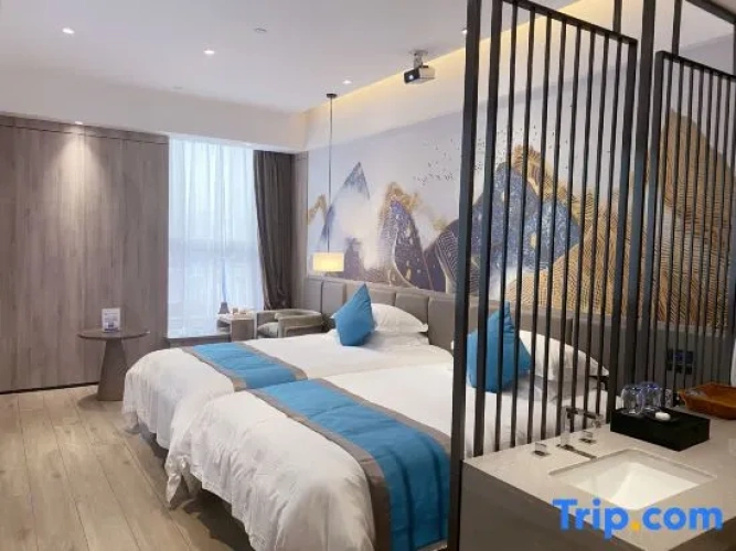 Luxury Twin room