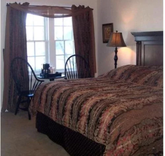Townsend Manor Inn