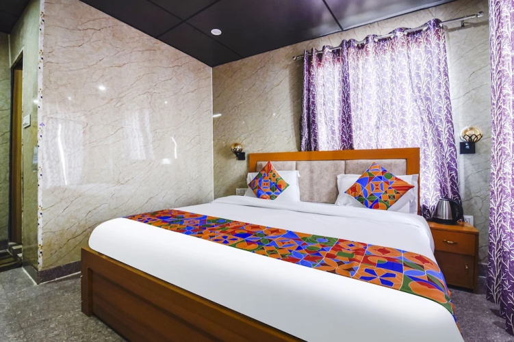 Fabhotel Neilkanth
