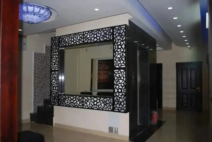 Upkar Plaza