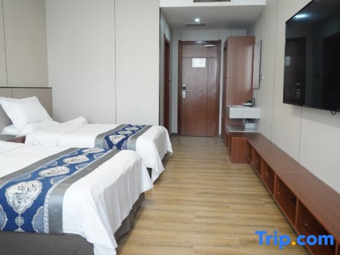 Economy Twin room