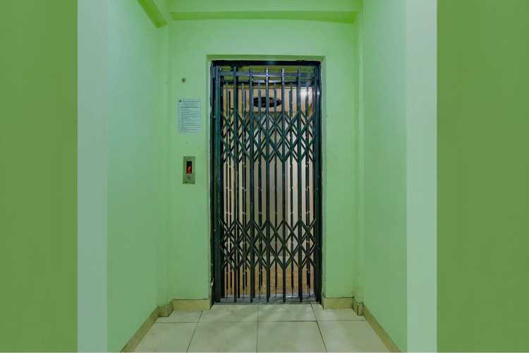 FabHotel Sharma Inn