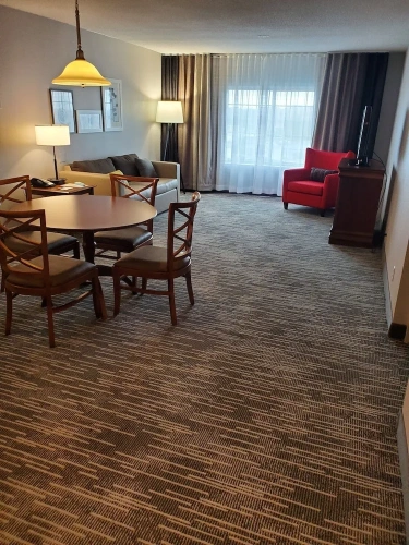 1 Bedroom Suite