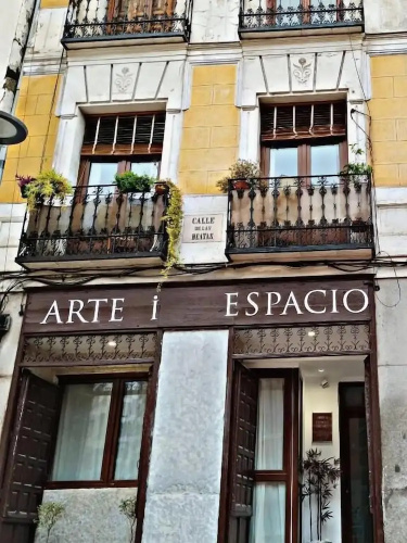 Arte i Espacio Home