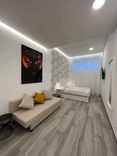Standard Quadruple Family room
