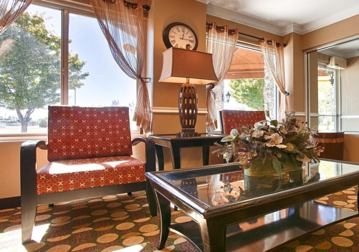 Best Western Plus Corning Inn photo 9