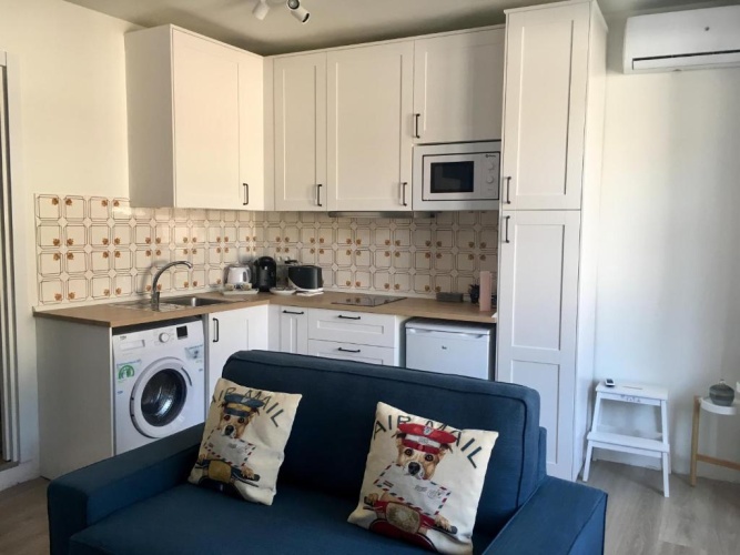 1 Bedroom Apartment