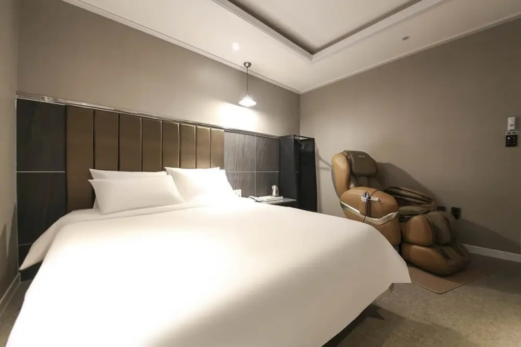 Cheongju Roa Hotel
