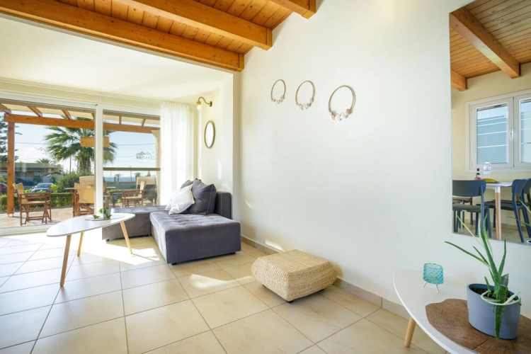 Sunrise House Sea View