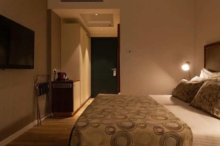 Montefiore Hotel