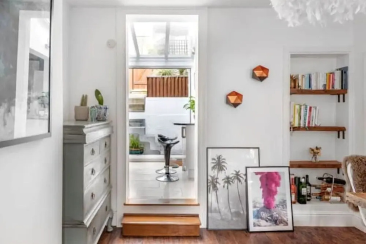 2 Bedroom Bath Townhouse With Parking