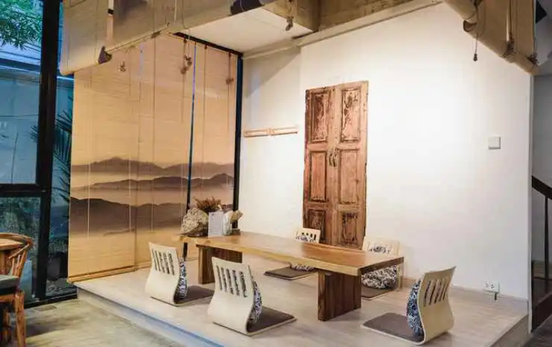 Yolo Bangkok Boutique Hotel