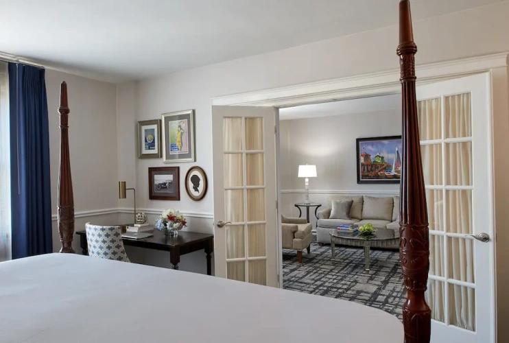 Double Suite
