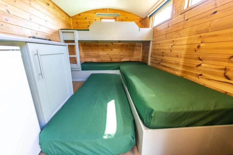 Orchard Hideaways