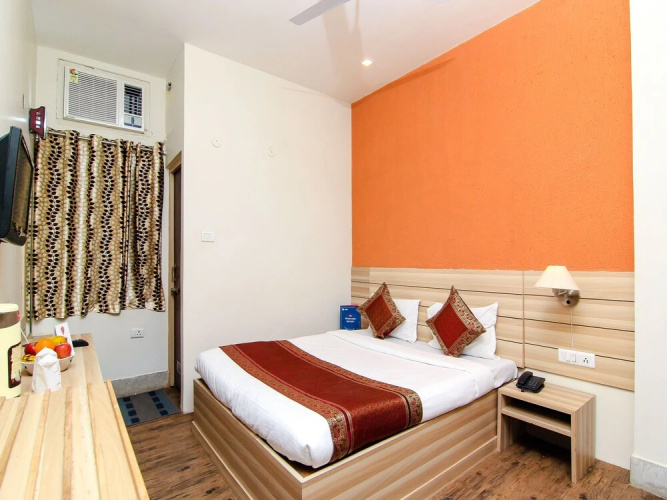 Hotel R B International
