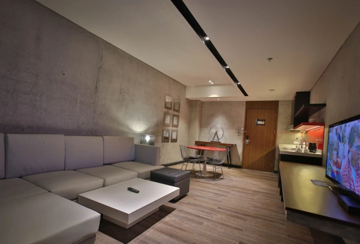 2 Bedrooms Suite