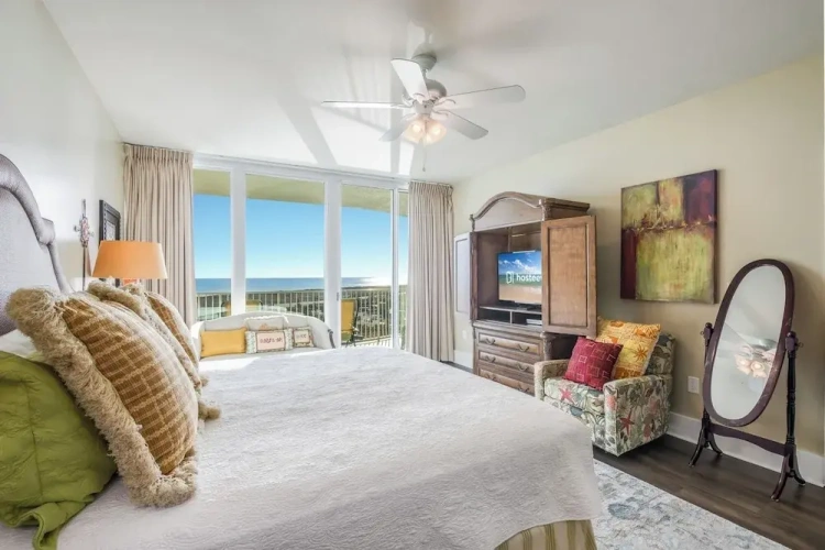 3 Bedrooms Executive room beachfront