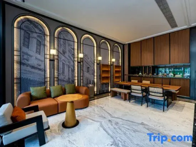 Starway Hotel