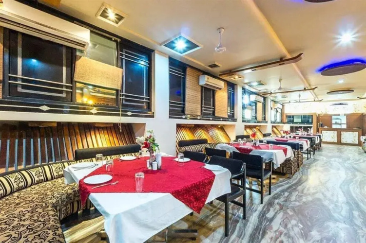 Hotel Gouri Inn