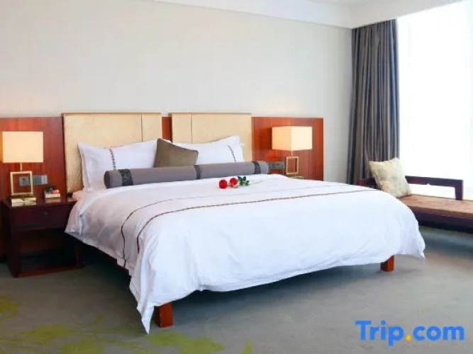 Deluxe Double Suite