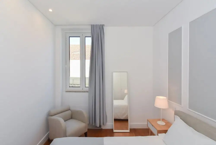 Oporto Lovely House Premium