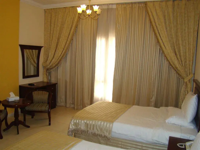 Queen Inn Hotel Apartments