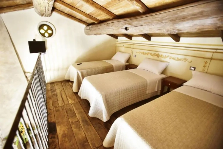 Standard Double room with view