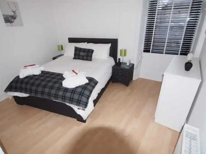 Thistle Apartments