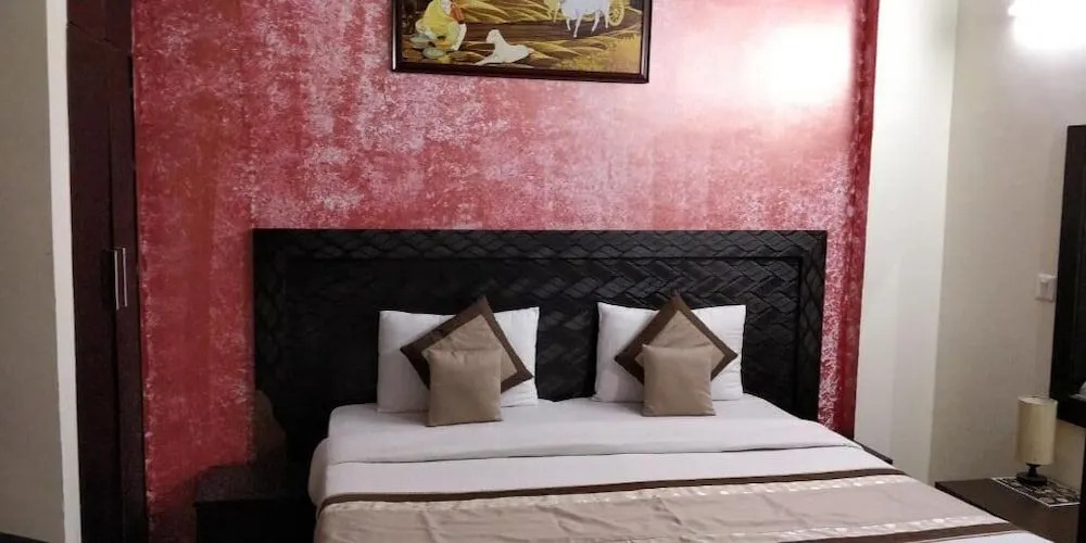 Celeste Inn