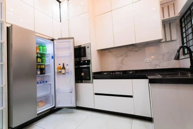 2 Bedrooms Apartment