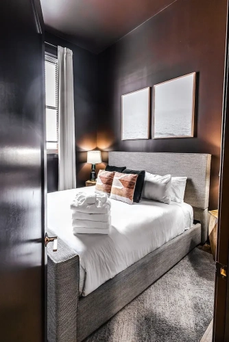1 Bedroom Standard Suite