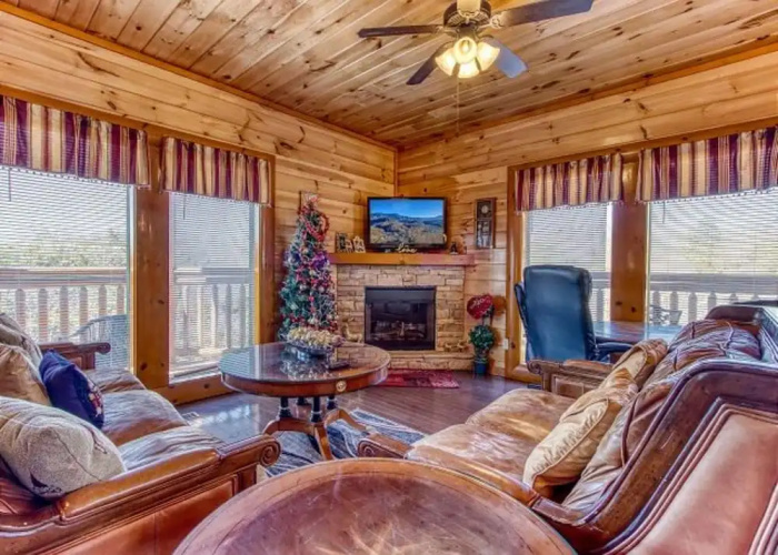 Bear Foot Lodge #308