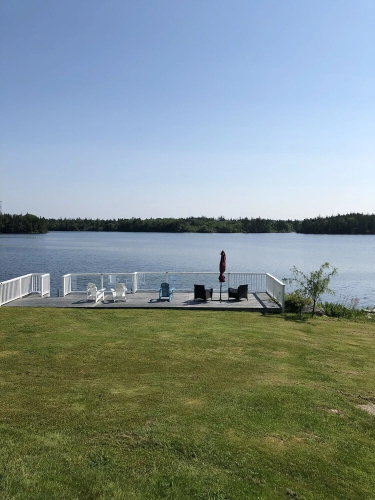 The Lake House Bed & Breakfast
