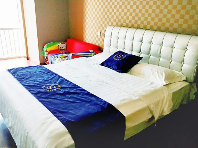 Xinghai Exhibition Center Apartment