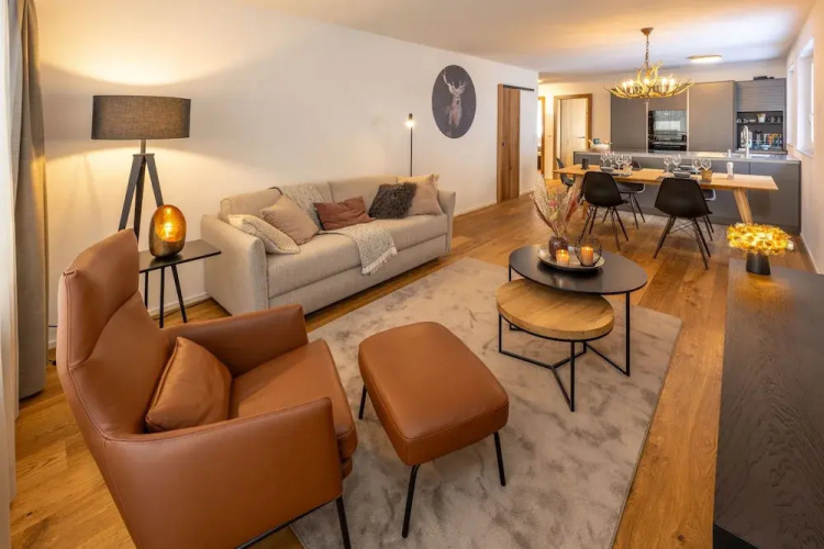 Seventh Sky- the luxury apartment