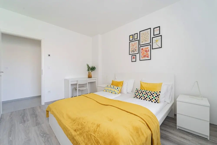 2 Bedrooms Deluxe Apartment
