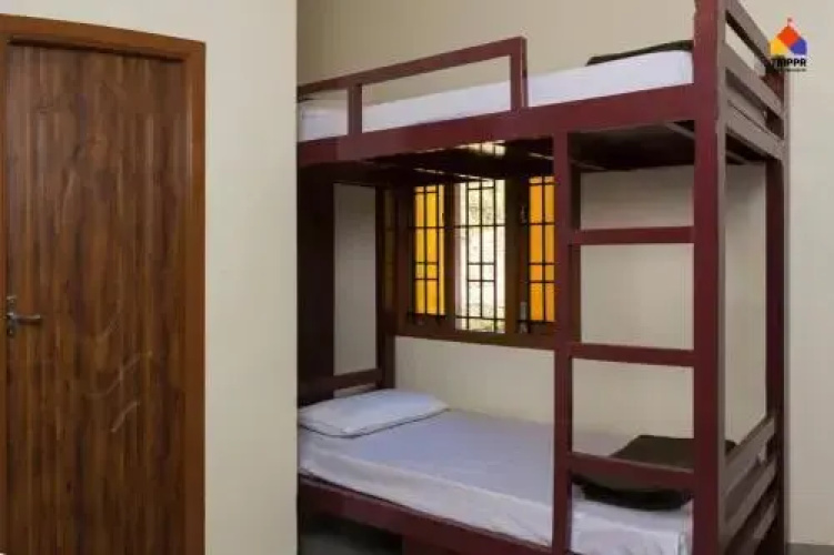 Trippr Kodaikanal Backpacker Hostel