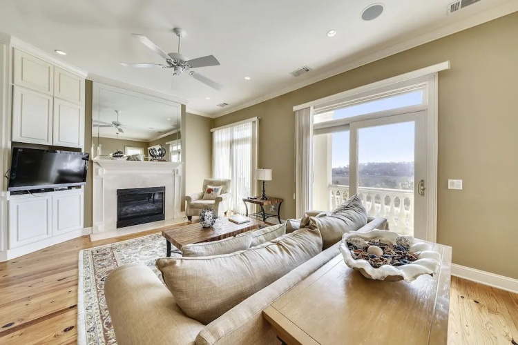 93 Singleton Beach Rd Oceanview 5 Br home by RedAwning