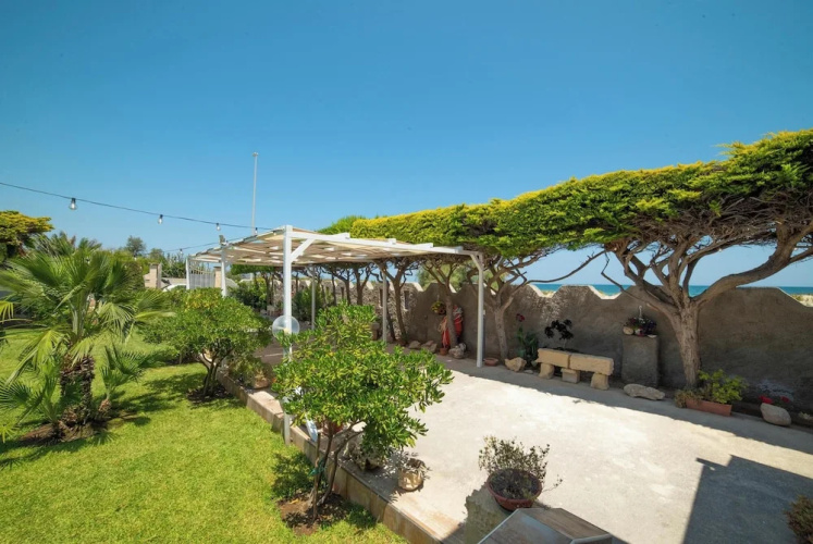 Villa G&G On Sea Shore
