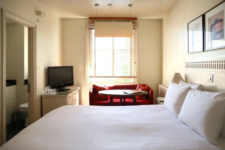 Kensington House Hotel