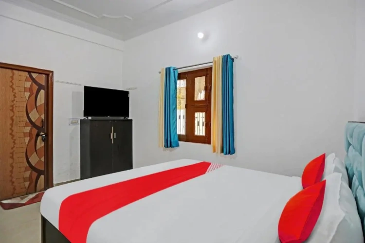 Classic Triple room