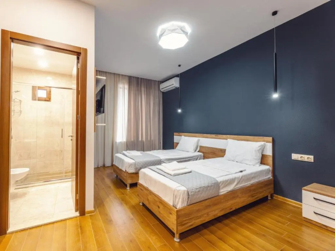 10 KEYS Boutique Hotel