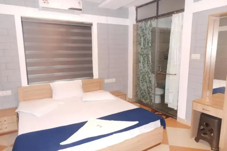 Kanthanpara Resort