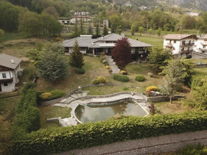 Villa