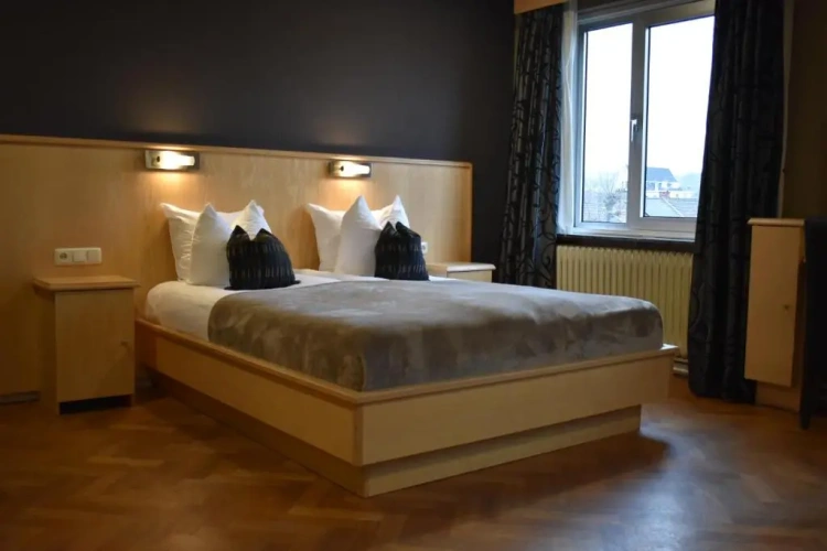 Deluxe Double room with view